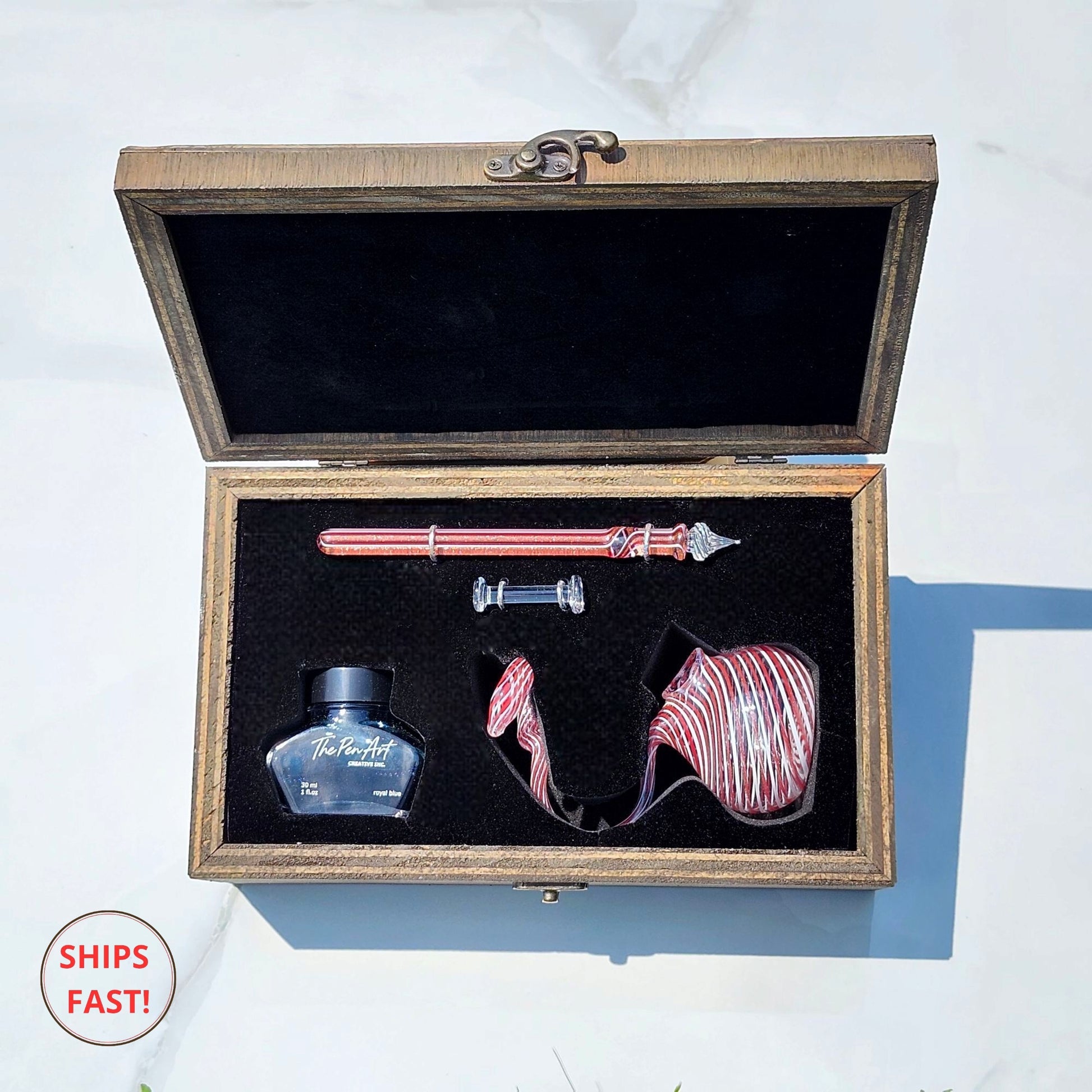 Elegance Series Maplen crimson stripe pen displayed in a personalized wooden gift box