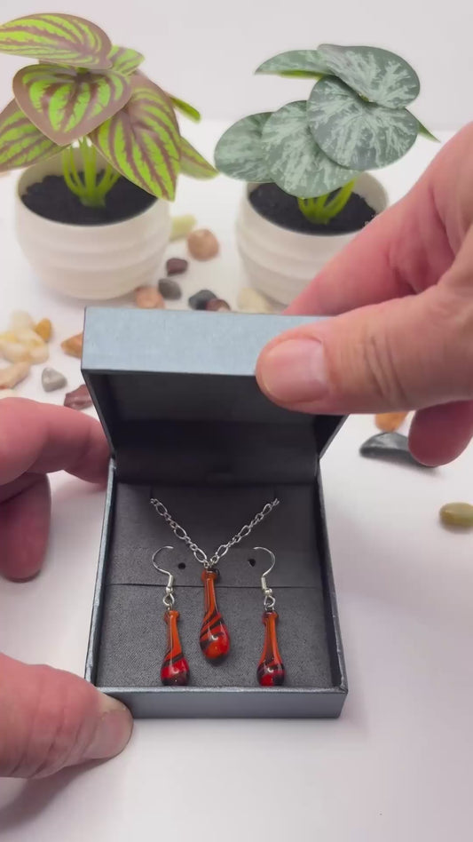 Romantic Red Glass Jewelry Set – Handmade Teardrop Pendant & Earrings Love Gift